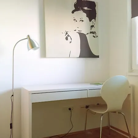 Apartment Elena Luka *